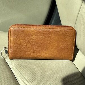 Source Unknown Brown Zip-Around Leather Wallet